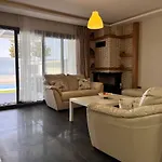 In A Modern With A Private Pool In Villa *
