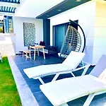 Villa In A Modern With A Private Pool In *