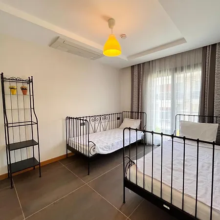 In A Modern With A Private Pool In * Cesme