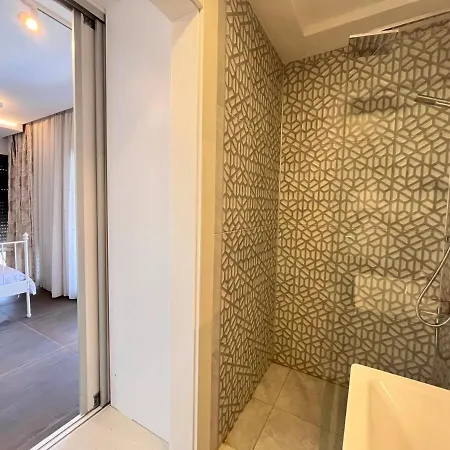 In A Modern With A Private Pool In Villa *